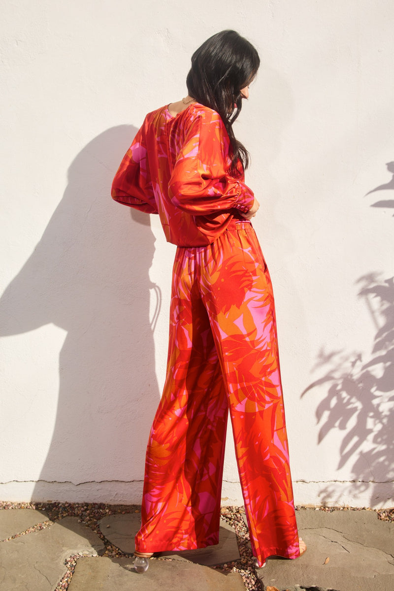 Ava Pant