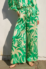 Phoebe Pant