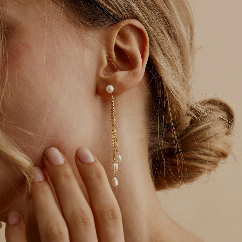 Dangling Pearl Earrings