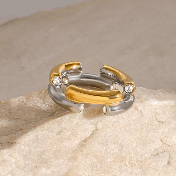 Naomi Ring